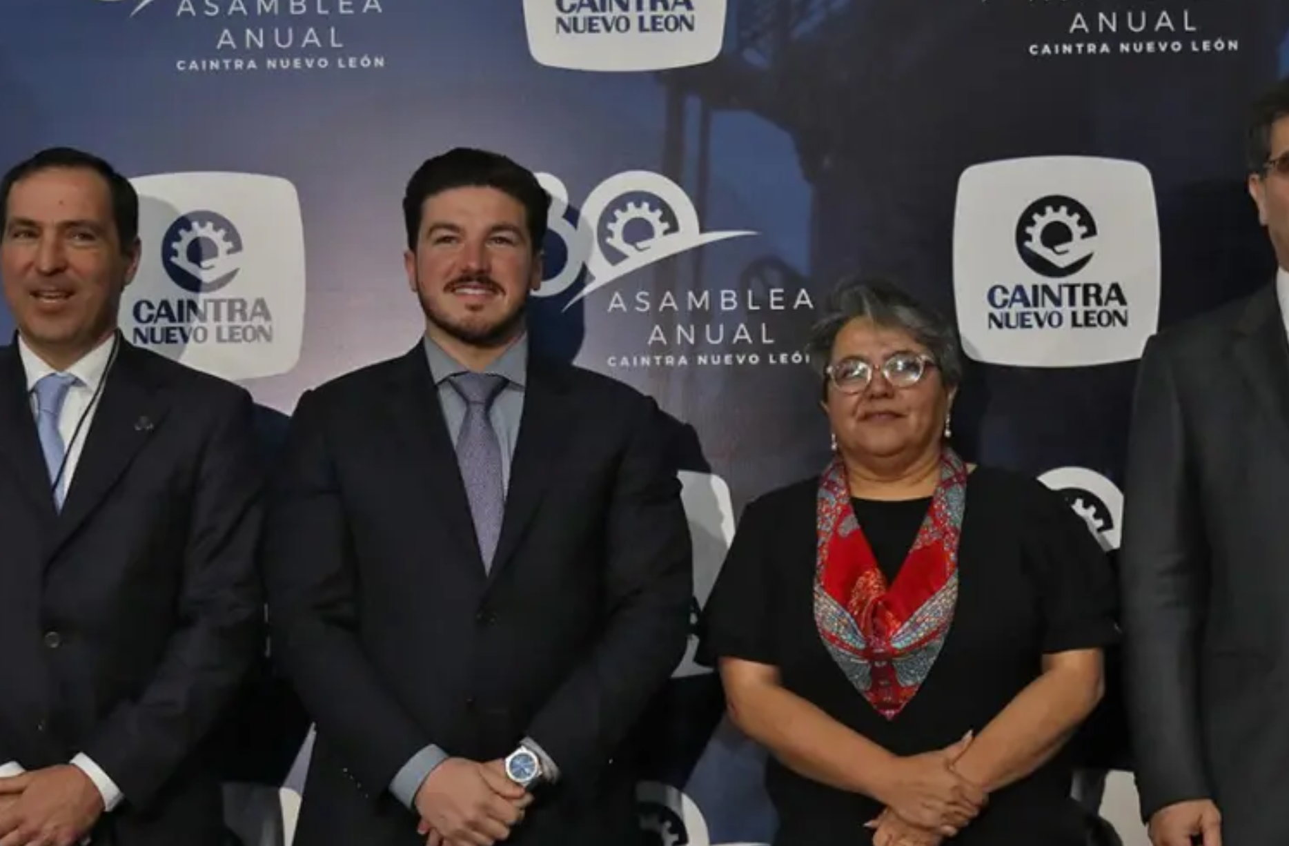 Samuel García asiste a Asamblea General Anual de la Caintra de Nuevo León 